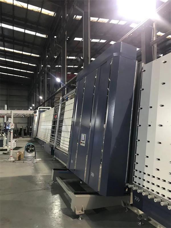 中空玻璃加工設備的發展要注意什么？